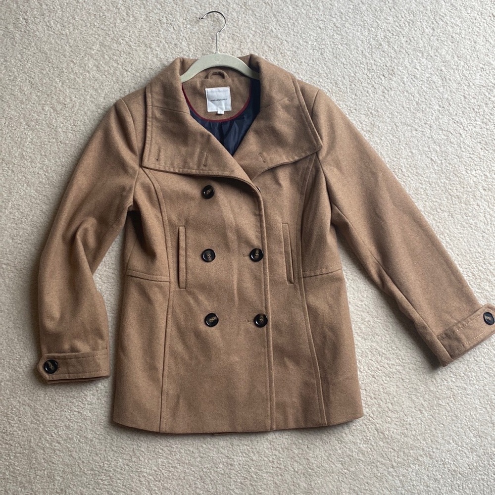 THREAD & SUPPLY double breasted peacoat style coat. Size Medium